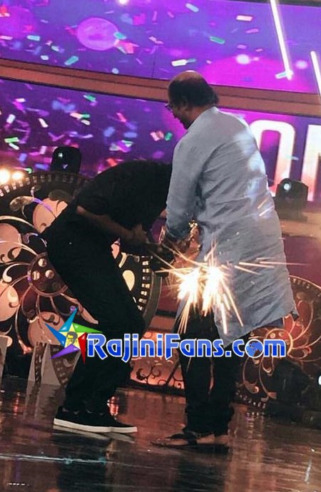 Rajinikanth vikatan2017 17