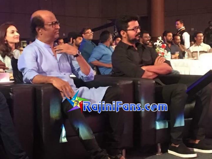 Rajinikanth vikatan2017 4