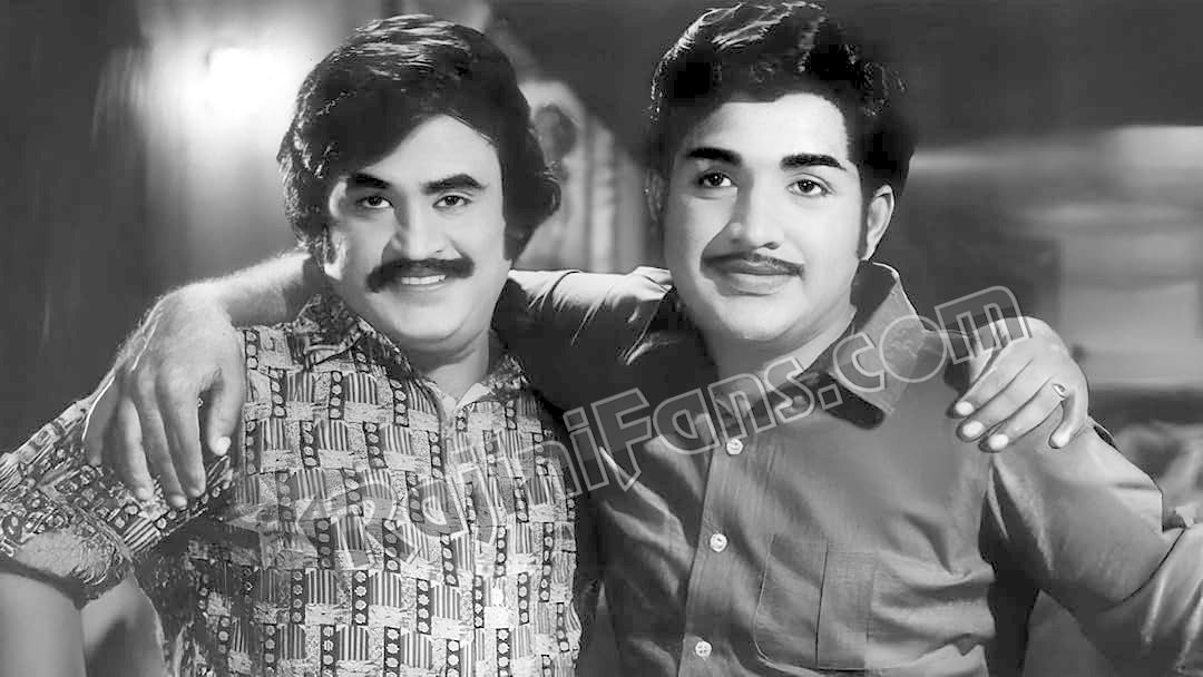 Aaru Pushpangal(1977) photo 1