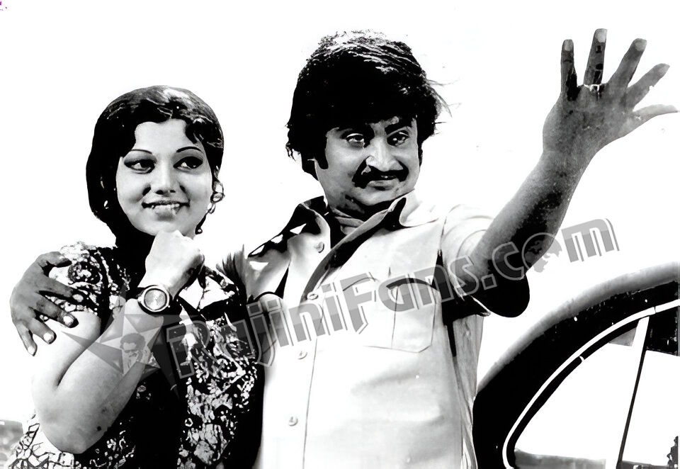 Aaru Pushpangal(1977) photo 2