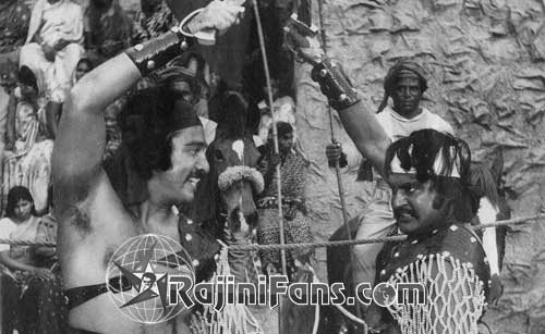 Alavudinum Arputha Vilakkum (1979) photo 2