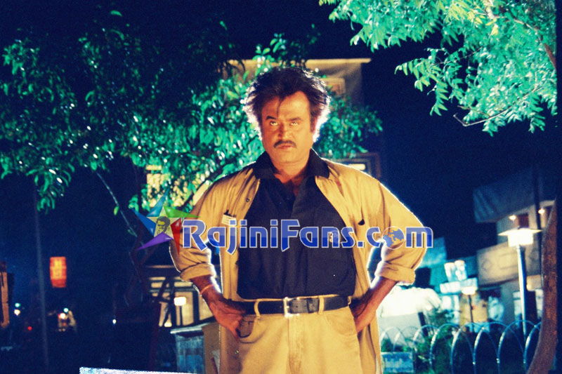 Baasha (1995) - Part 2 photo 31