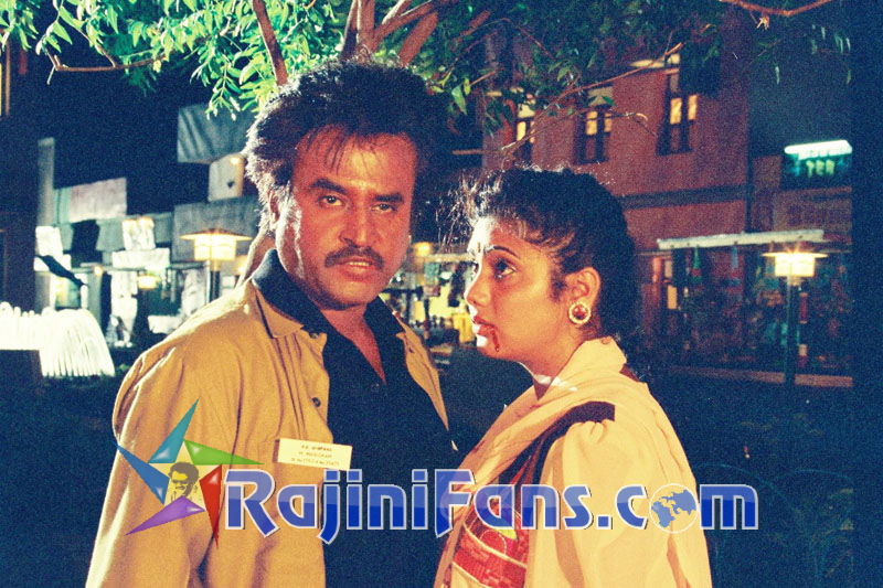 Baasha (1995) - Part 2 photo 33