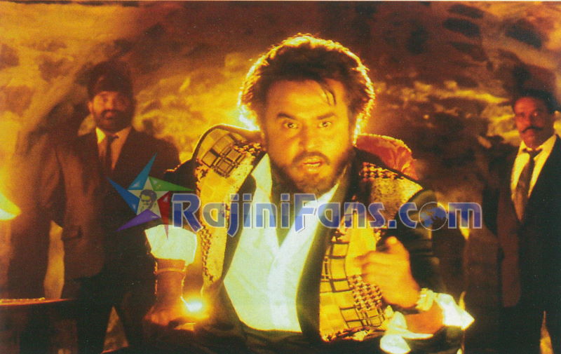 Baasha (1995) - Part 2 photo 40