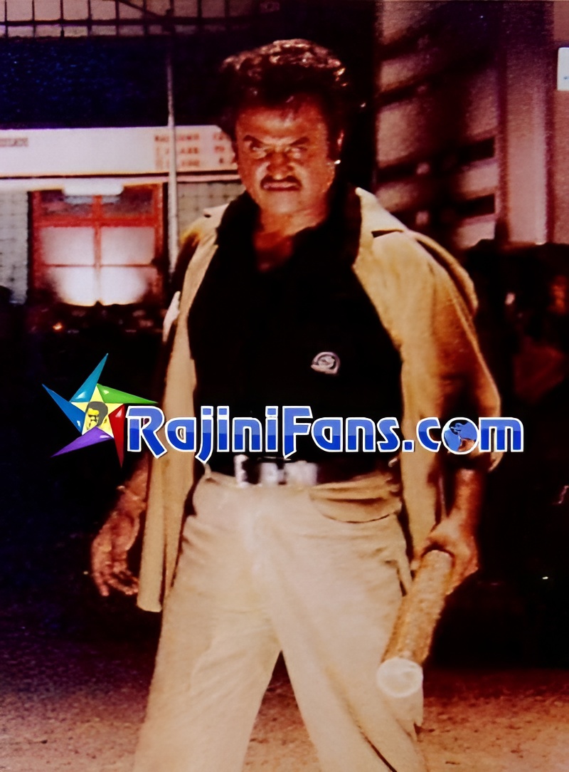 Baasha (1995) photo 9