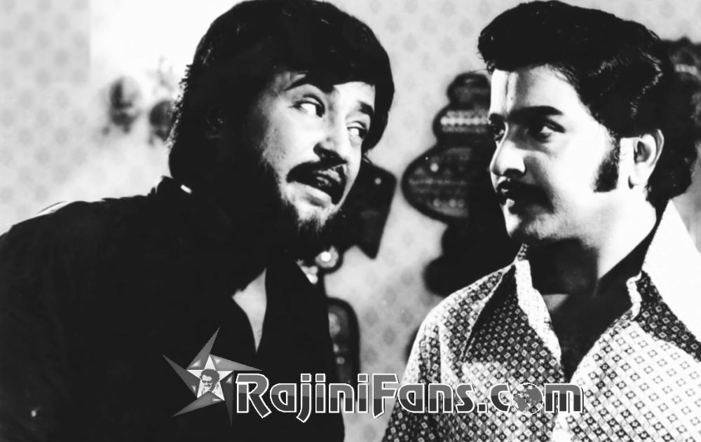 Bhuvana Oru Kelvikuri (1977) photo 17