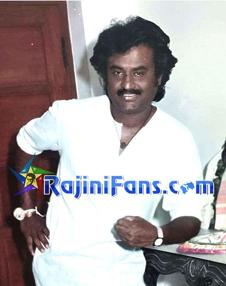 Rajinikanth Vintage Shots (Part 6) - Rajinifans.com photo 119