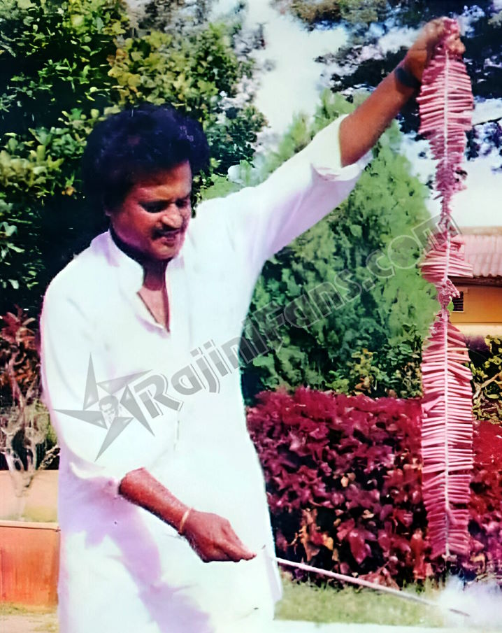 Rajinikanth Vintage Images (Part 7) - Rajinifans.com photo 125