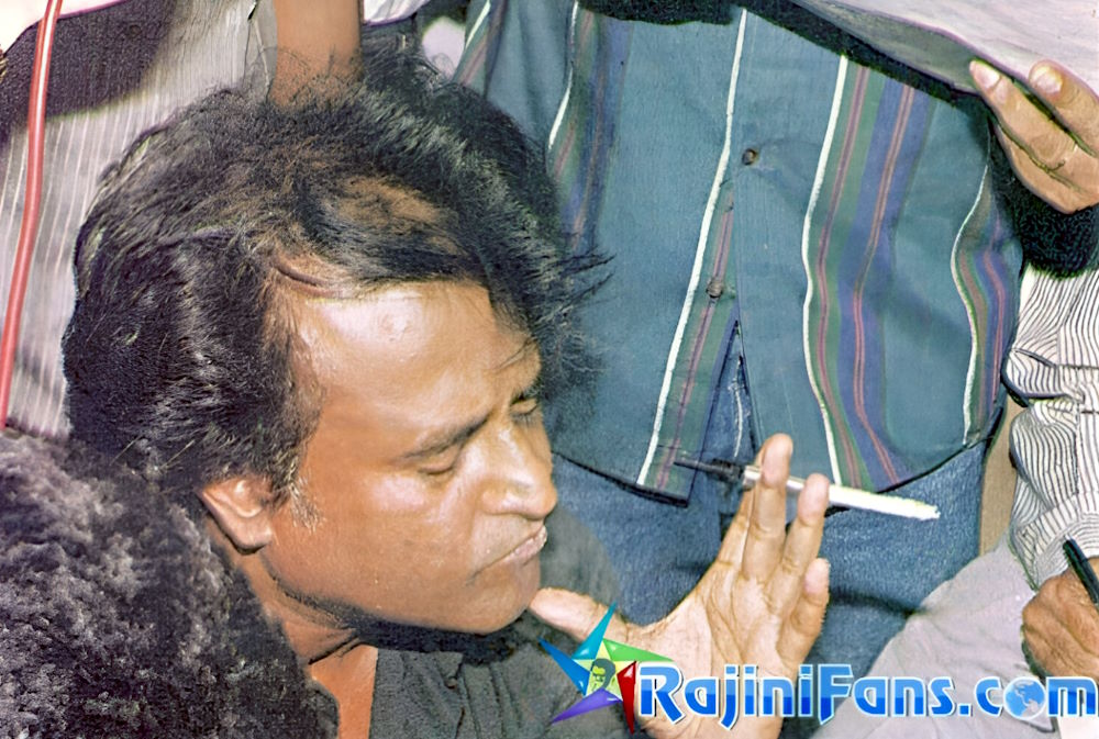 Rajinikanth Close Up Shots (Part 2) - Rajinifans.com photo 21