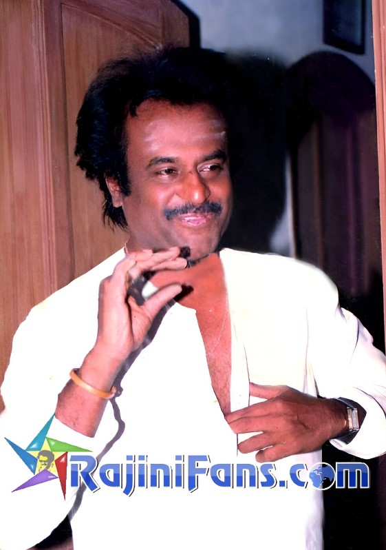 Rajinikanth Cute Close Up Shots (Part 11) - Rajinifans.com photo 211