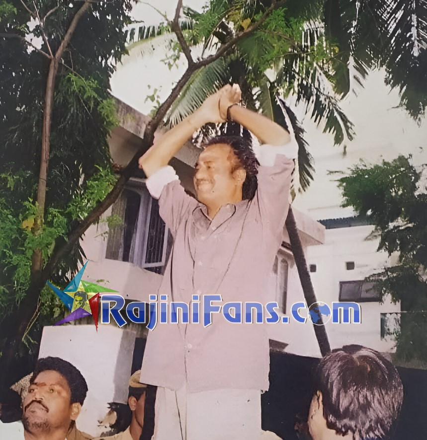 Rajinikanth Close Up Images (Part 3) - Rajinifans.com photo 45