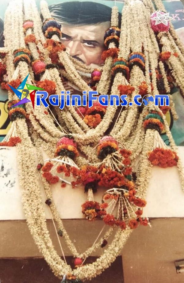 Superstar Rajinikanth Bangalore Theater Cut Outs, Banners & Posters (Part 3) - Rajinifans.com photo 52