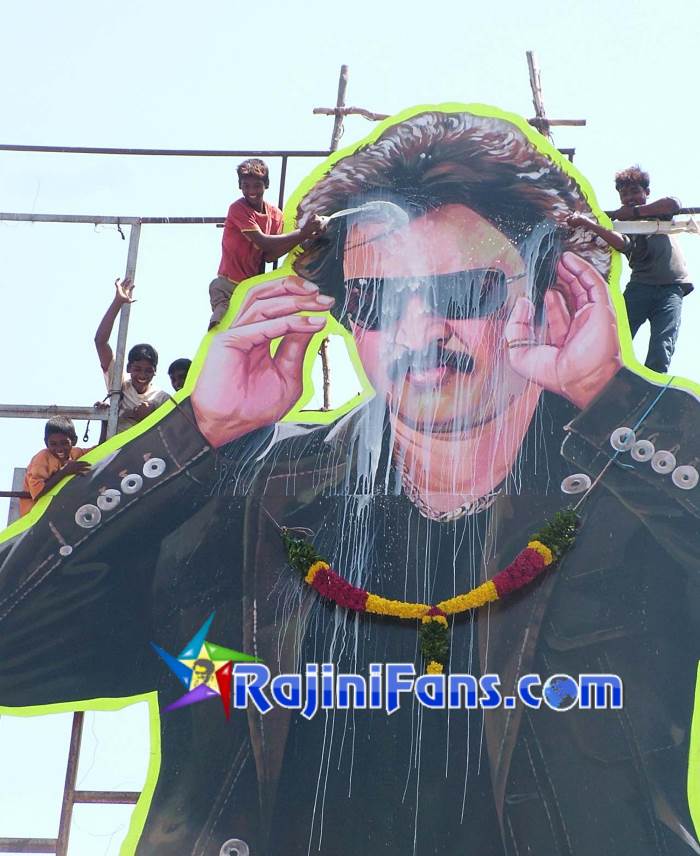Superstar Rajinikanth Cinema Cut Outs, Rajini Banners & Posters (Part 6) - Rajinifans.com photo 107