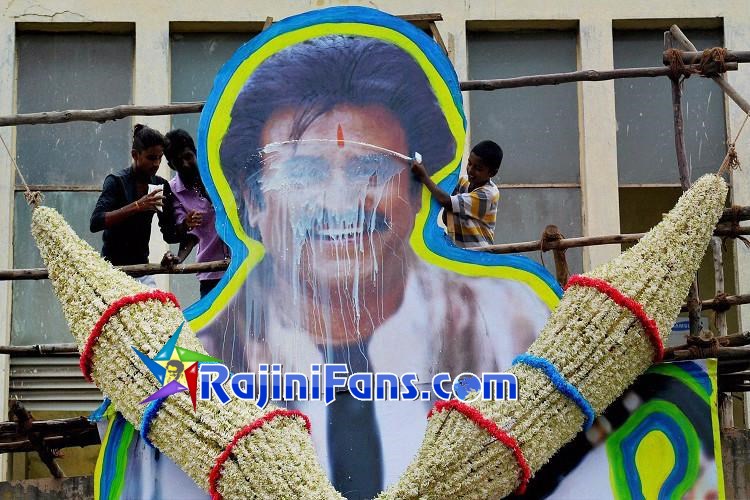 Superstar Rajinikanth Cinema Cut Outs, Rajini Banners & Posters (Part 7) - Rajinifans.com photo 138