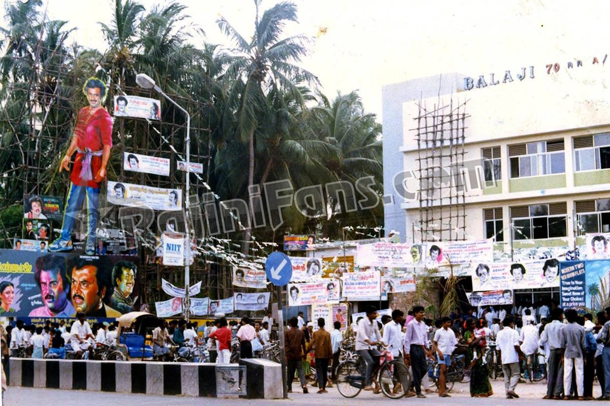 Superstar Rajinikanth Cinema Cut Out and Rajinikanth Banner Photos - Rajinifans.com photo 14