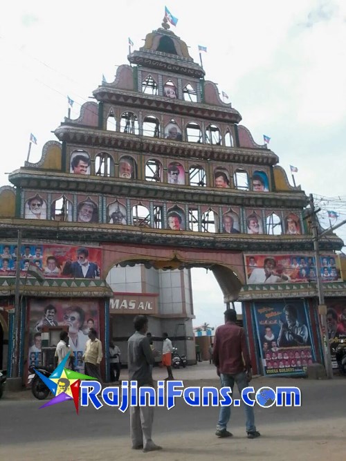 Superstar Rajinikanth Cinema Cut Outs, Rajini Banners & Posters (Part 9) - Rajinifans.com photo 175