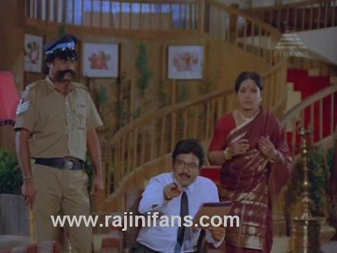 Guru Sishyan (1988)  - Photo Gallery - Rajinifans.com photo 87