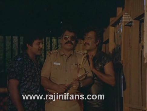 Guru Sishyan (1988)  - Photo Gallery - Rajinifans.com photo 91