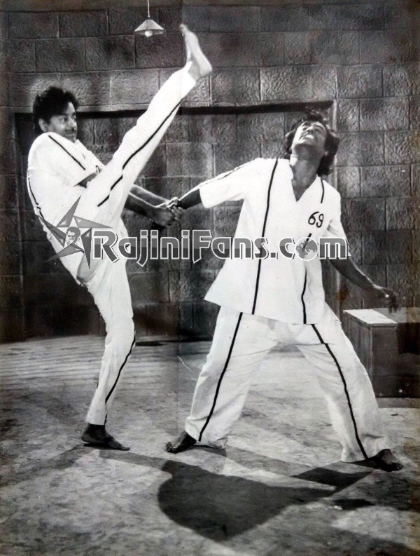 Rajinikanth Hindi Cinema Photo Gallery (Part 6) - Rajinifans.com photo 111