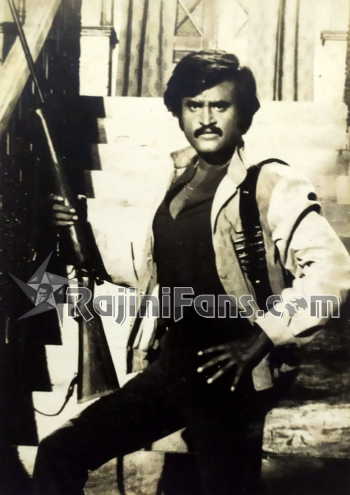 Rajinikanth Hindi Cinema Photo Gallery (Part 12) - Rajinifans.com photo 227