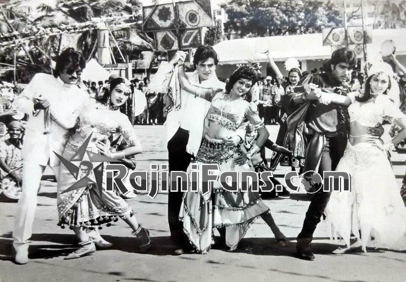 Rajinikanth Hindi Movie Photo Gallery (Part 3) - Rajinifans.com photo 47