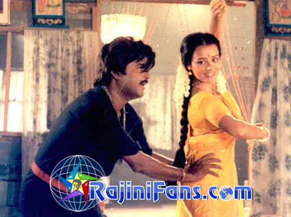 Kodi Parakuthu (1988) photo 21