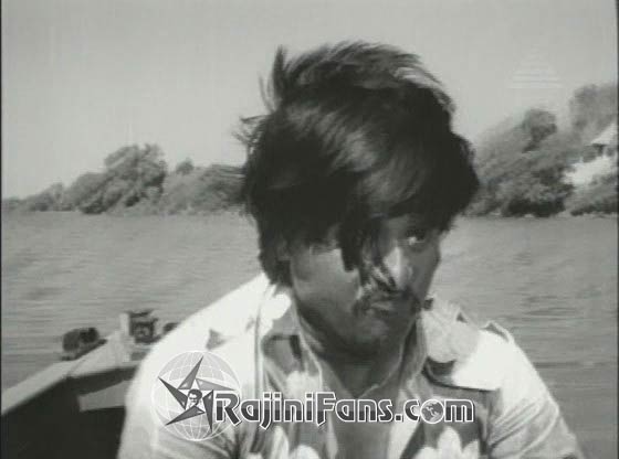 Moondru Mudichu (1976)  - Photo Gallery - Rajinifans.com photo 32