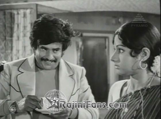 Moondru Mudichu (1976)  - Photo Gallery - Rajinifans.com photo 37