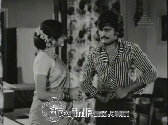 Moondru Mudichu (1976)  - Photo Gallery - Rajinifans.com photo 56