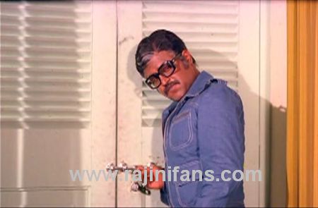 Moondru Mugam (1982)  - Photo Gallery - Rajinifans.com photo 120