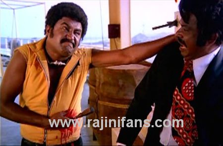 Moondru Mugam (1982) - Photo Gallery - Rajinifans.com photo 129