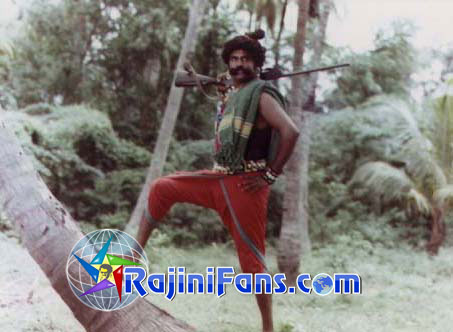 Moondru Mugam (1982)  - Photo Gallery - Rajinifans.com photo 14