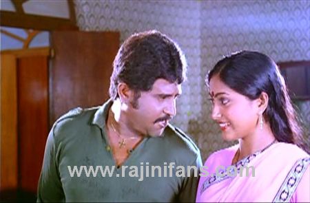 Moondru Mugam (1982) - Photo Gallery (Part 3)- Rajinifans.com photo 60