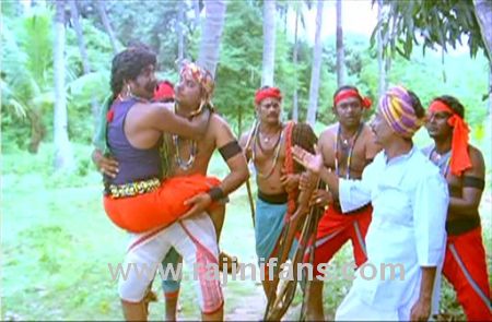 Moondru Mugam (1982)  - Photo Gallery - Rajinifans.com photo 67