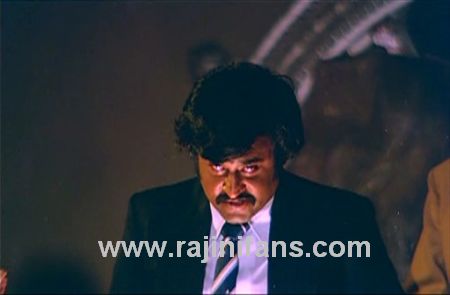 Moondru Mugam (1982)  - Photo Gallery - Rajinifans.com photo 86