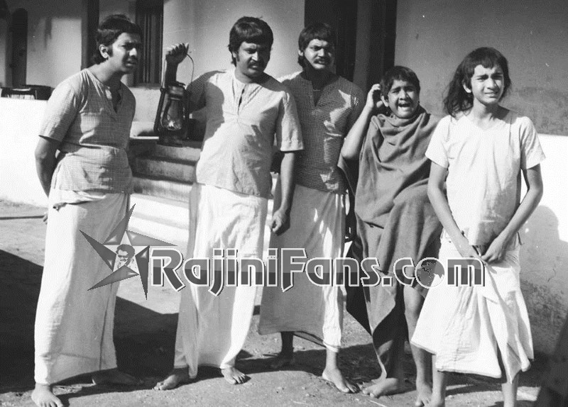 Murattu Kaalai (1980) - Part 2 photo 26