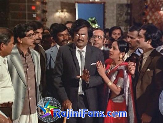 Naan Mahaan Alla (1984) - Part 5 - Photo Gallery - Rajinifans.com photo 100