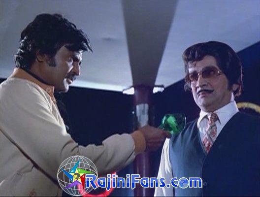 Naan Mahaan Alla (1984)  - Photo Gallery - Rajinifans.com photo 103