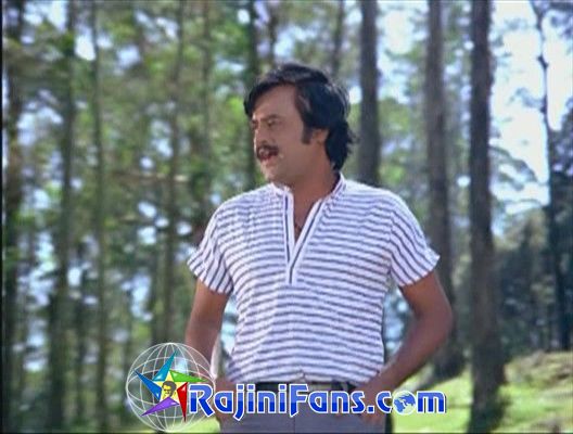 Naan Mahaan Alla (1984) - Part 2 - Photo Gallery - Rajinifans.com photo 28