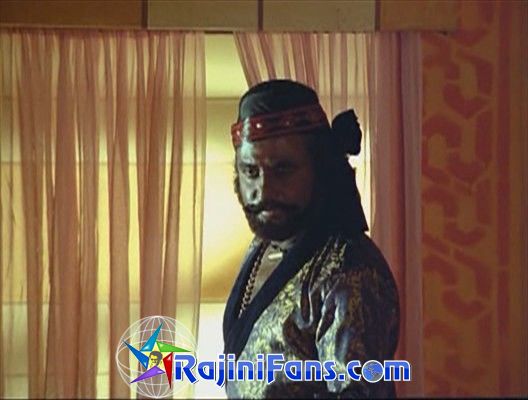 Naan Mahaan Alla (1984) - Part 4 - Photo Gallery - Rajinifans.com photo 61