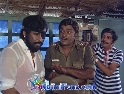 Naan Mahaan Alla (1984) - Part 4 - Photo Gallery - Rajinifans.com photo 67