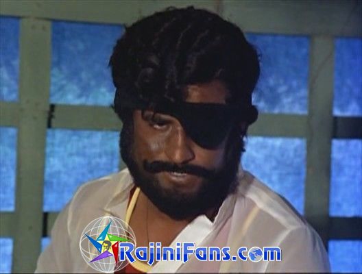 Naan Mahaan Alla (1984) - Part 4 - Photo Gallery - Rajinifans.com photo 68