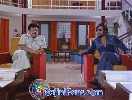 Naan Mahaan Alla (1984) - Part 4 - Photo Gallery - Rajinifans.com photo 80