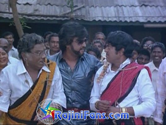 Naan Mahaan Alla (1984) - Part 5 - Photo Gallery - Rajinifans.com photo 86