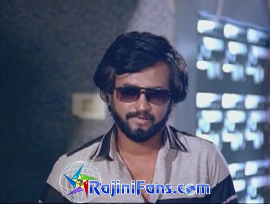 Naan Mahaan Alla (1984) - Part 5 - Photo Gallery - Rajinifans.com photo 92