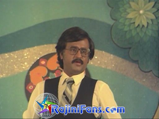 Nallavanukku Nallavan (1984) - Part 6 - Photo Gallery - Rajinifans.com photo 117
