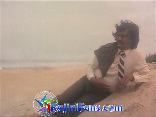 Nallavanukku Nallavan (1984) - Part 7 photo 125