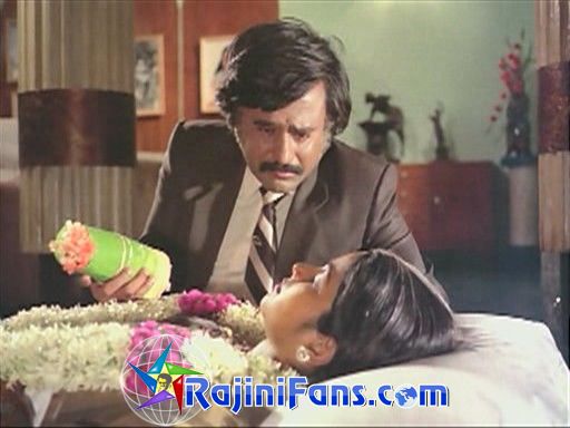 Nallavanukku Nallavan (1984) - Part 7 photo 130