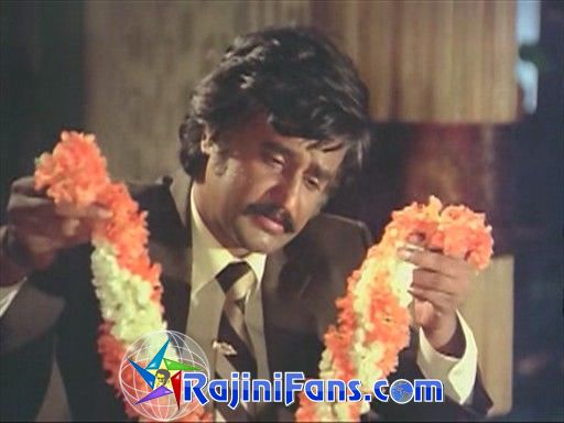 Nallavanukku Nallavan (1984) - Part 7 photo 131