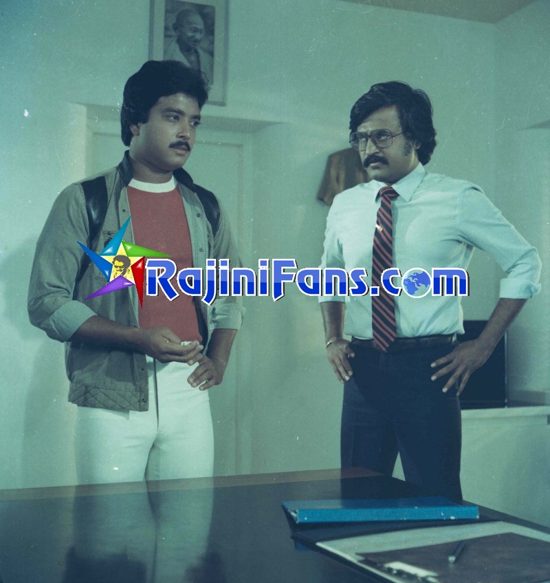 Nallavanukku Nallavan (1984) photo 3